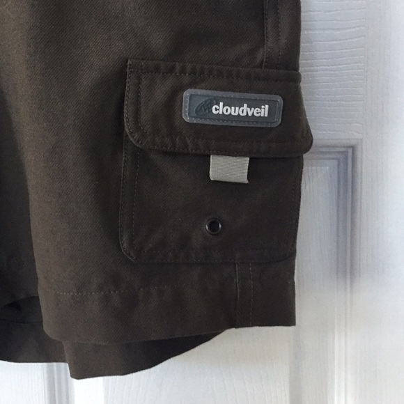 CLOUDVEIL High Performance Walking/Hiking Shorts - Picture 2 of 5